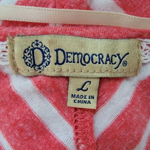 Democracy Coral Striped font tie top - size Large - Picture 3 of 3